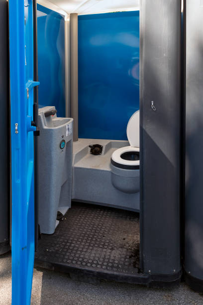 Best Portable restroom trailer rental  in Waretown, NJ